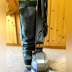 Vacuum Kirby G 4  currently selling $900 Refurbished MPLS.MN